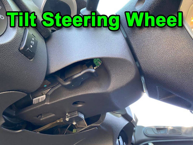 2011 Ford Fiesta SES