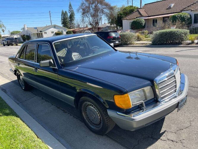 1986 Mercedes-Benz 560-Class 560 SEL