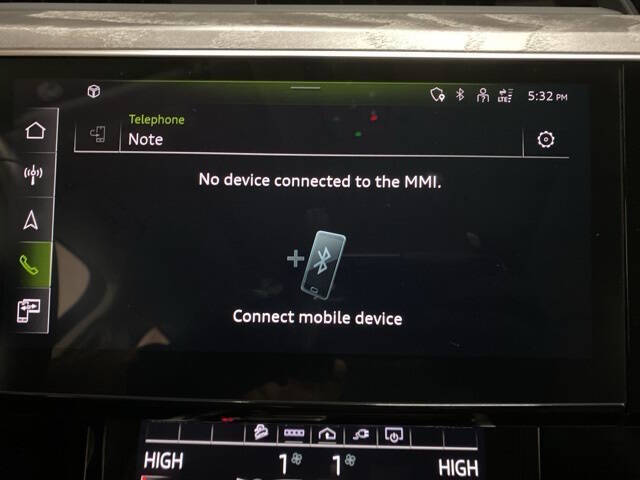 2023 Audi e-tron quattro Premium Plus