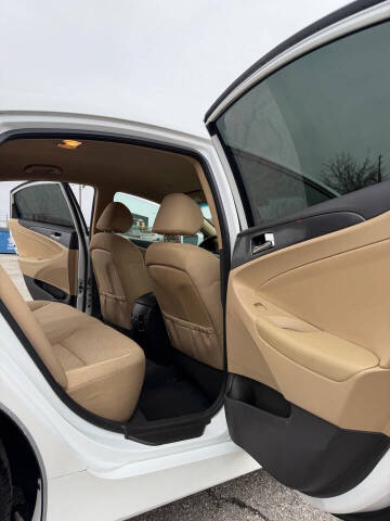 2012 Hyundai Sonata Hybrid