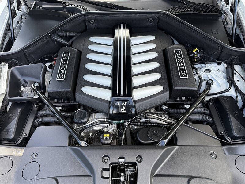 2019 Rolls-Royce Dawn 15