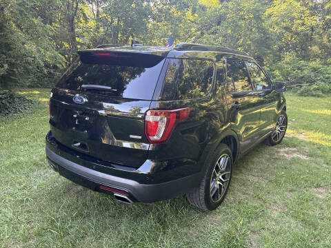 2016 Ford Explorer Sport