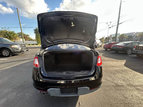 2010 Ford Taurus Limited