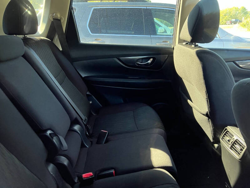 2019 Nissan Rogue SV