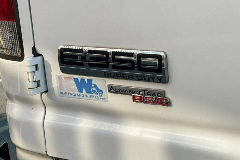 2011 Ford E-Series E-350 SD