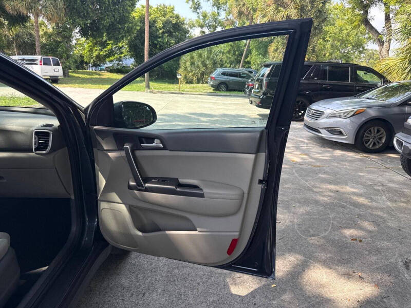 2018 Kia Sportage LX