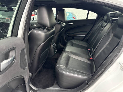 2016 Dodge Charger SXT