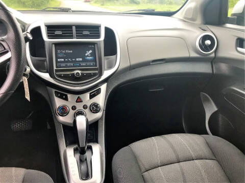 2017 Chevrolet Sonic LT Auto