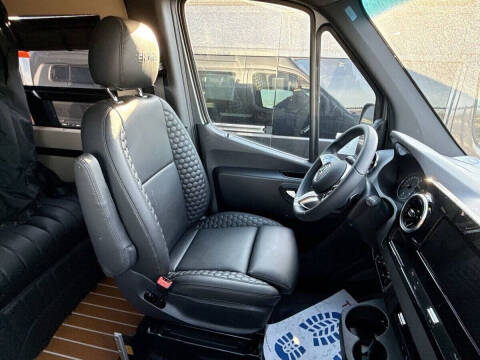 2025 Mercedes-Benz Sprinter