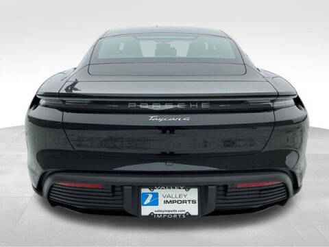 2026 Porsche Taycan 4