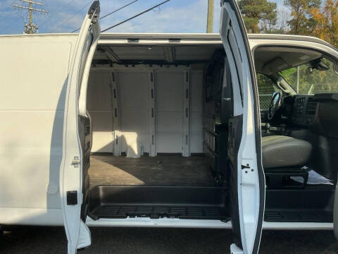 2021 Chevrolet Express 2500