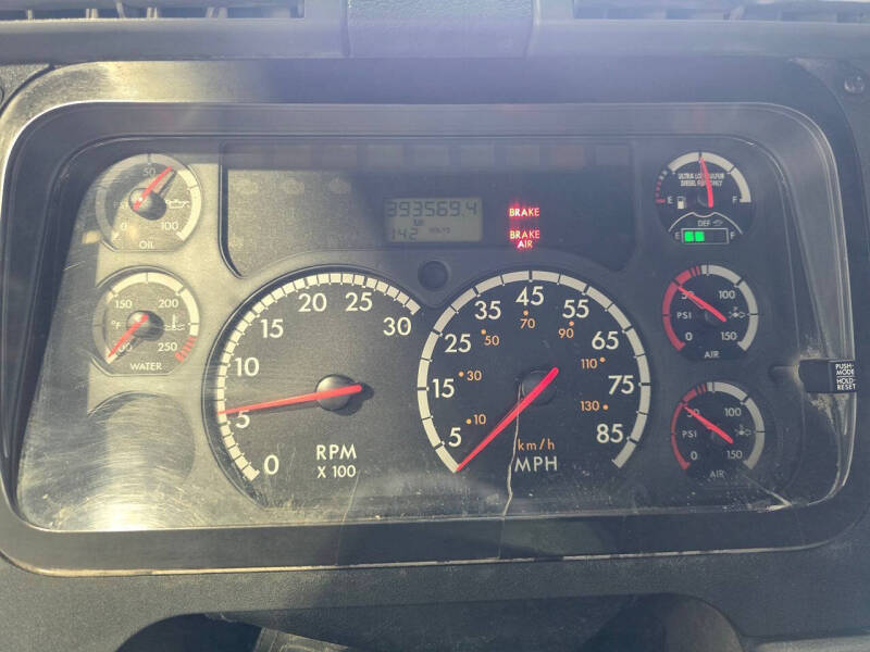 2015 Freightliner Cascadia