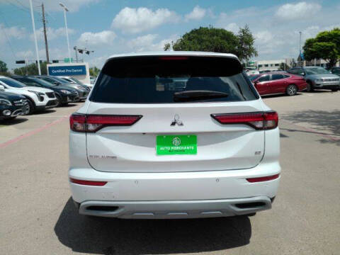 2024 Mitsubishi Outlander SE Black Edition