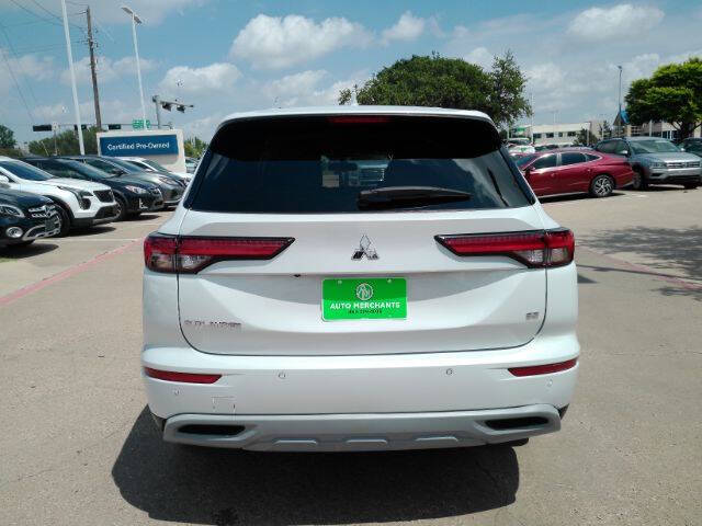 2024 Mitsubishi Outlander SE Black Edition