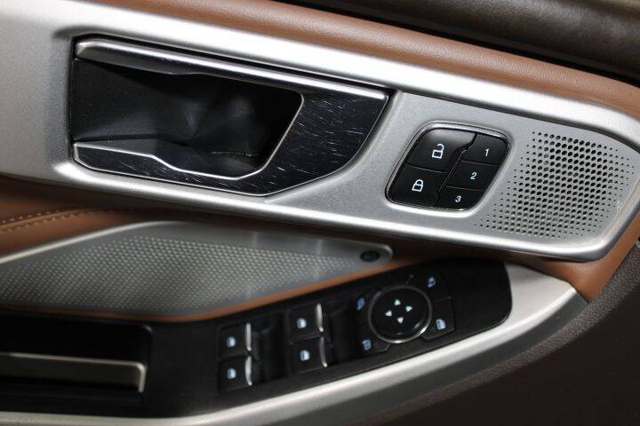 2022 Ford Explorer King Ranch