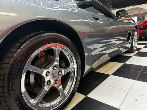 2004 Chevrolet Corvette