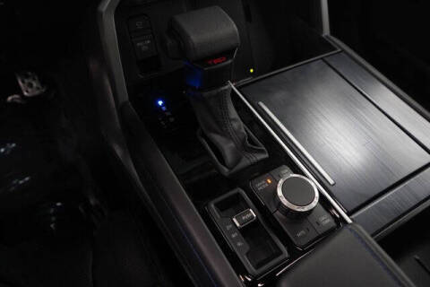 2025 Toyota Sequoia Platinum