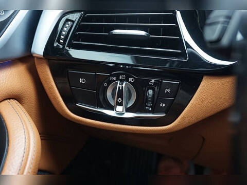 2017 BMW 5 Series 540i