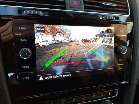 2019 Volkswagen Golf R 4Motion