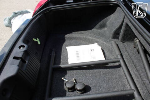 2005 Ford Thunderbird Deluxe