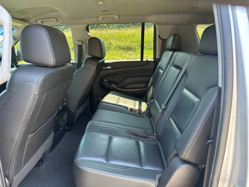 2019 Chevrolet Suburban LT