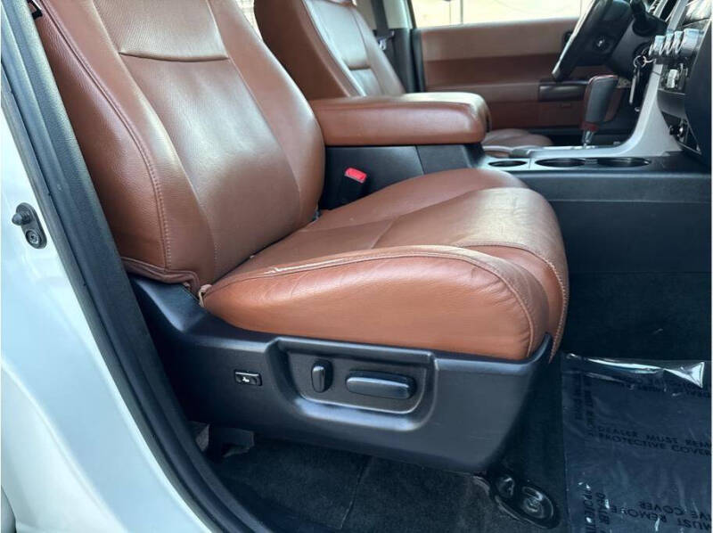 2016 Toyota Sequoia Platinum