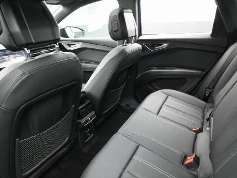 2025 Audi Q4 e-tron Premium Plus 45