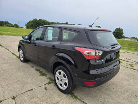 2017 Ford Escape S