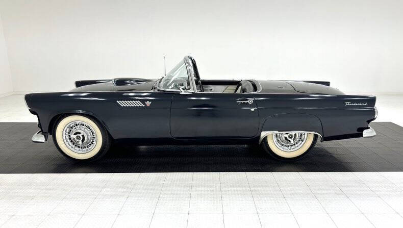 1955 Ford Thunderbird