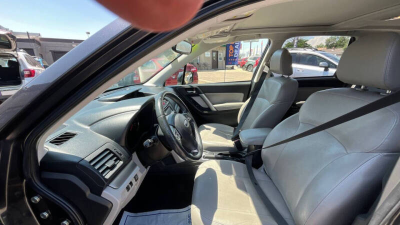 2014 Subaru Forester 2.5i Touring