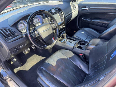 2012 Chrysler 300 MOPAR 12