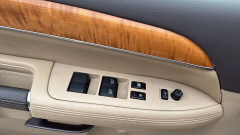 2013 Nissan Armada Platinum