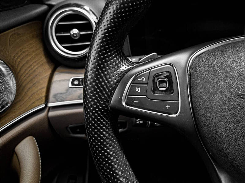 2017 Mercedes-Benz E-Class E 300 4MATIC