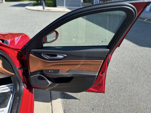 2018 Alfa Romeo Giulia Sport