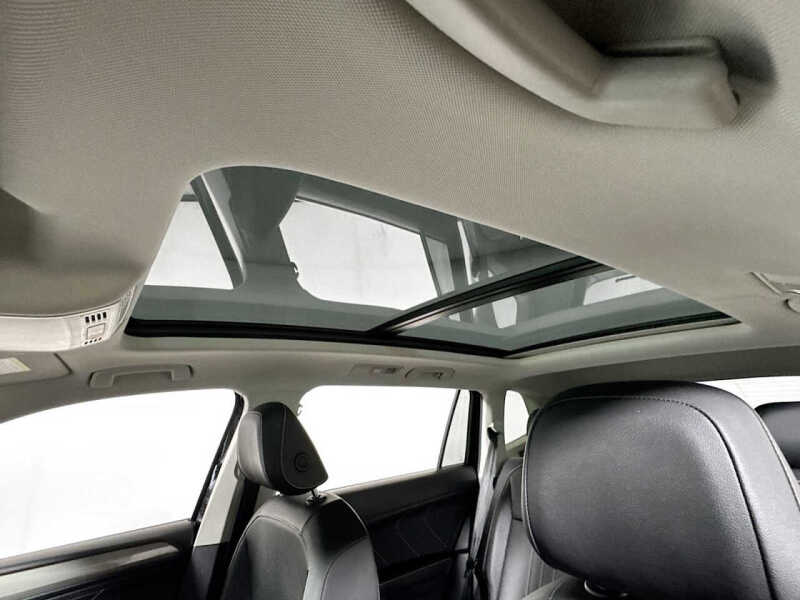 2022 Volkswagen Tiguan SE 4Motion