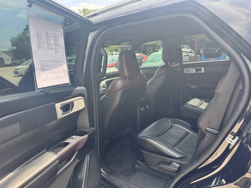 2020 Ford Explorer Platinum