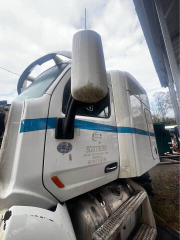2015 Peterbilt 579