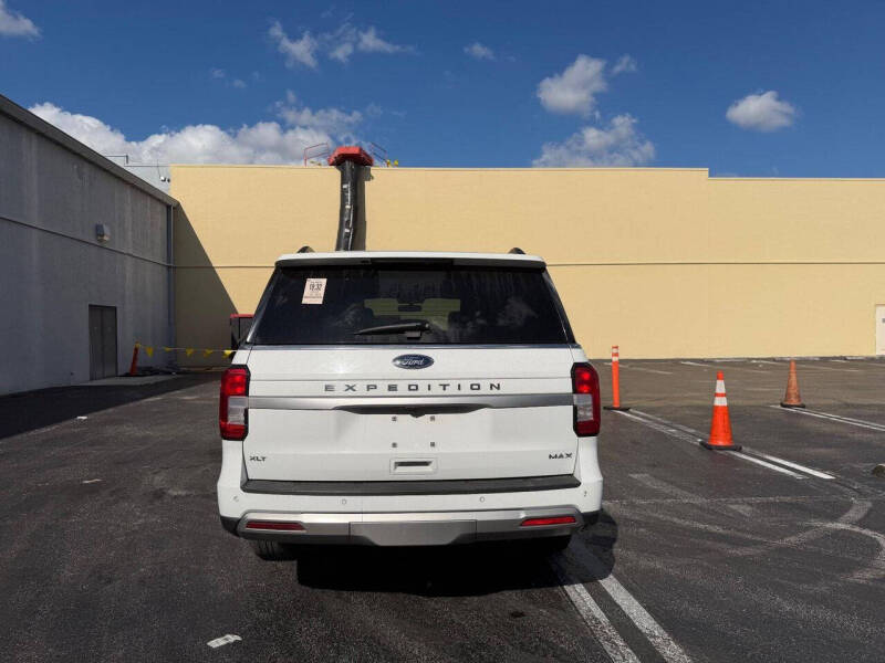 2023 Ford Expedition MAX XLT