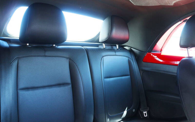 2018 Volkswagen Beetle Convertible 2.0T SE