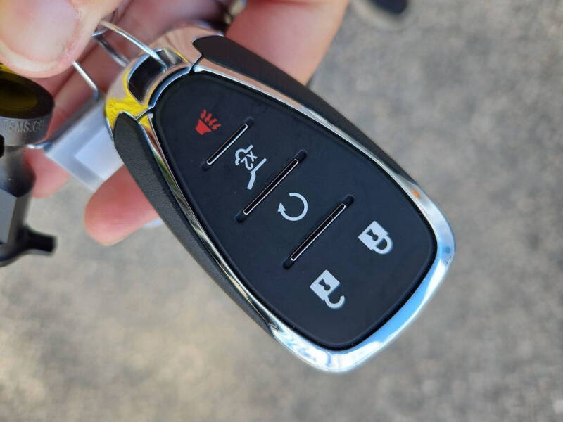 2022 Chevrolet Traverse LT Cloth