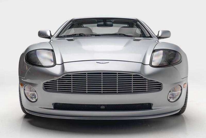 2005 Aston Martin V12 Vanquish S