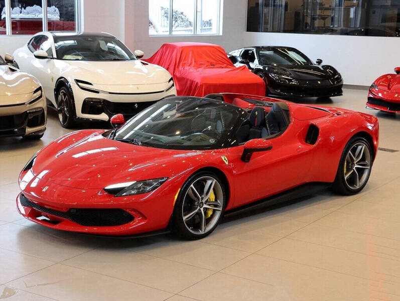 2024 Ferrari 296 GTS