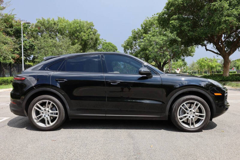 2021 Porsche Cayenne Coupe