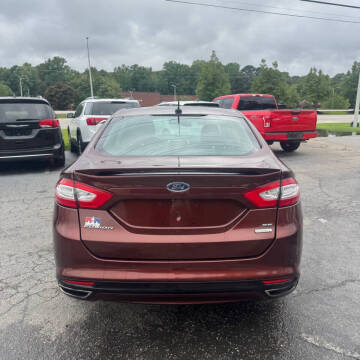 2015 Ford Fusion SE