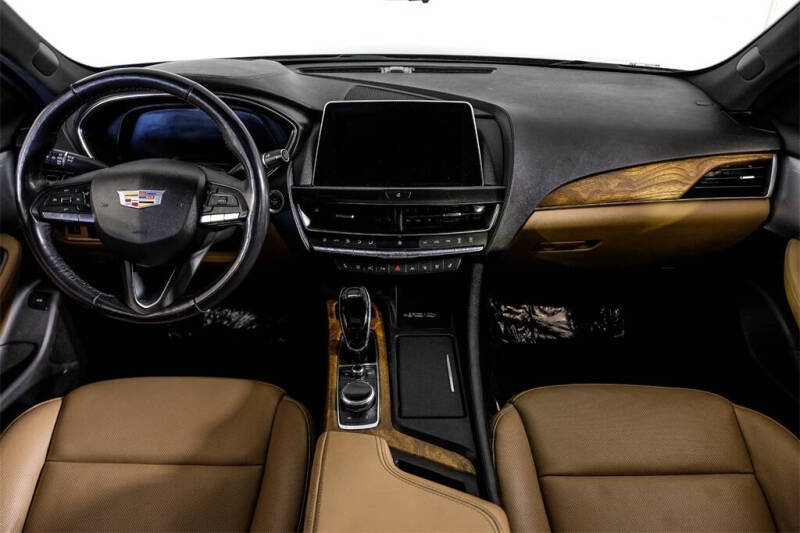 2022 Cadillac CT5 Premium Luxury