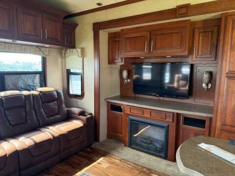 2015 Forest River DYNAMAX