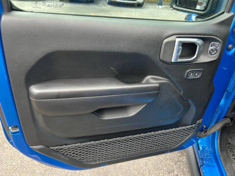 2021 Jeep Gladiator Willys Sport