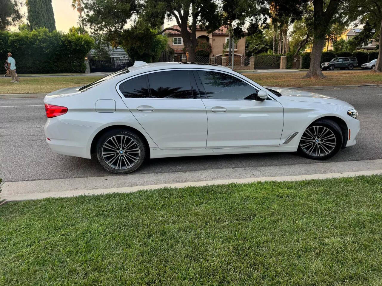 2019 BMW 5 Series for sale at Ride On LLC in Van Nuys, CA