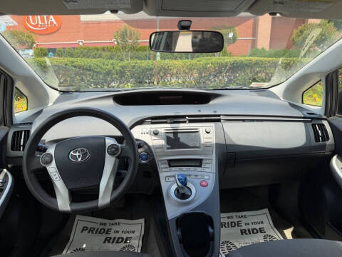 2013 Toyota Prius Two