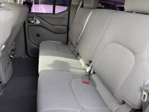 2017 Nissan Frontier S